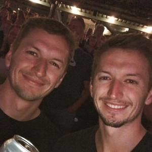 Meet your Posher, Bronson